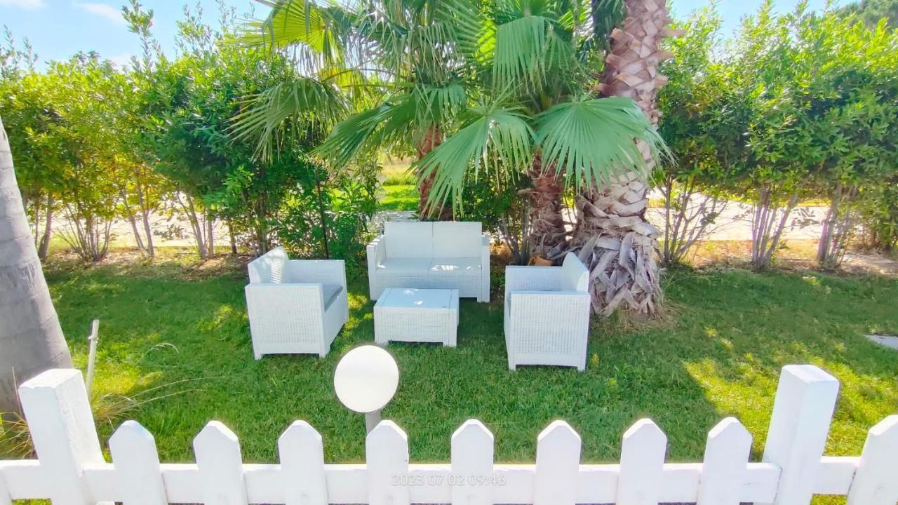 フランカヴィッラ・フォンターナ Pupillo Casa Vacanzaヴィラ エクステリア 写真